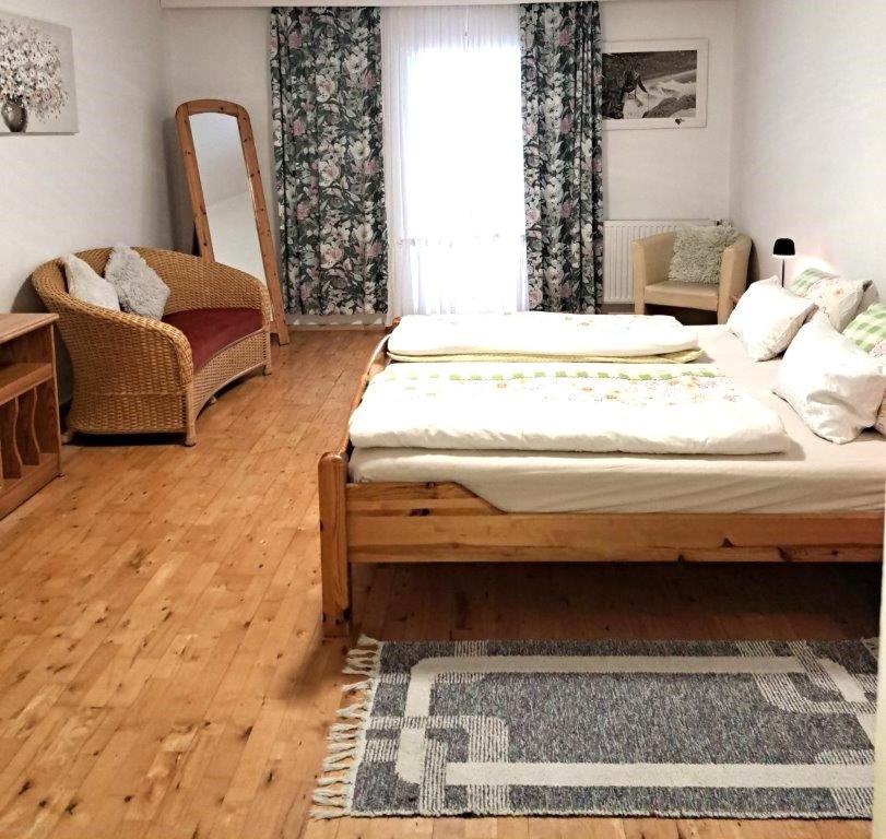 Landhaus Lindner Appartements Фюген Экстерьер фото